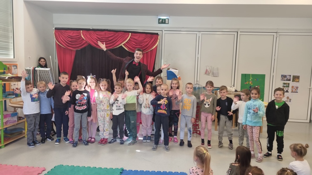 Magic Leon u vrtiću - slika broj: 10